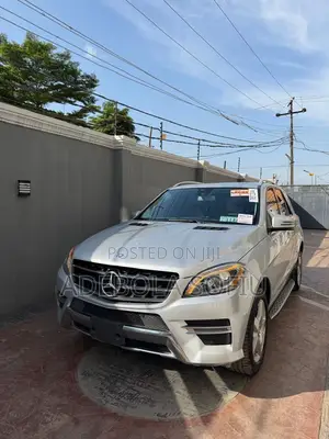 Mercedes-Benz M Class ML350 4MATIC 4dr SUV AWD (3.5L 6cyl 7A) 2014 Silver