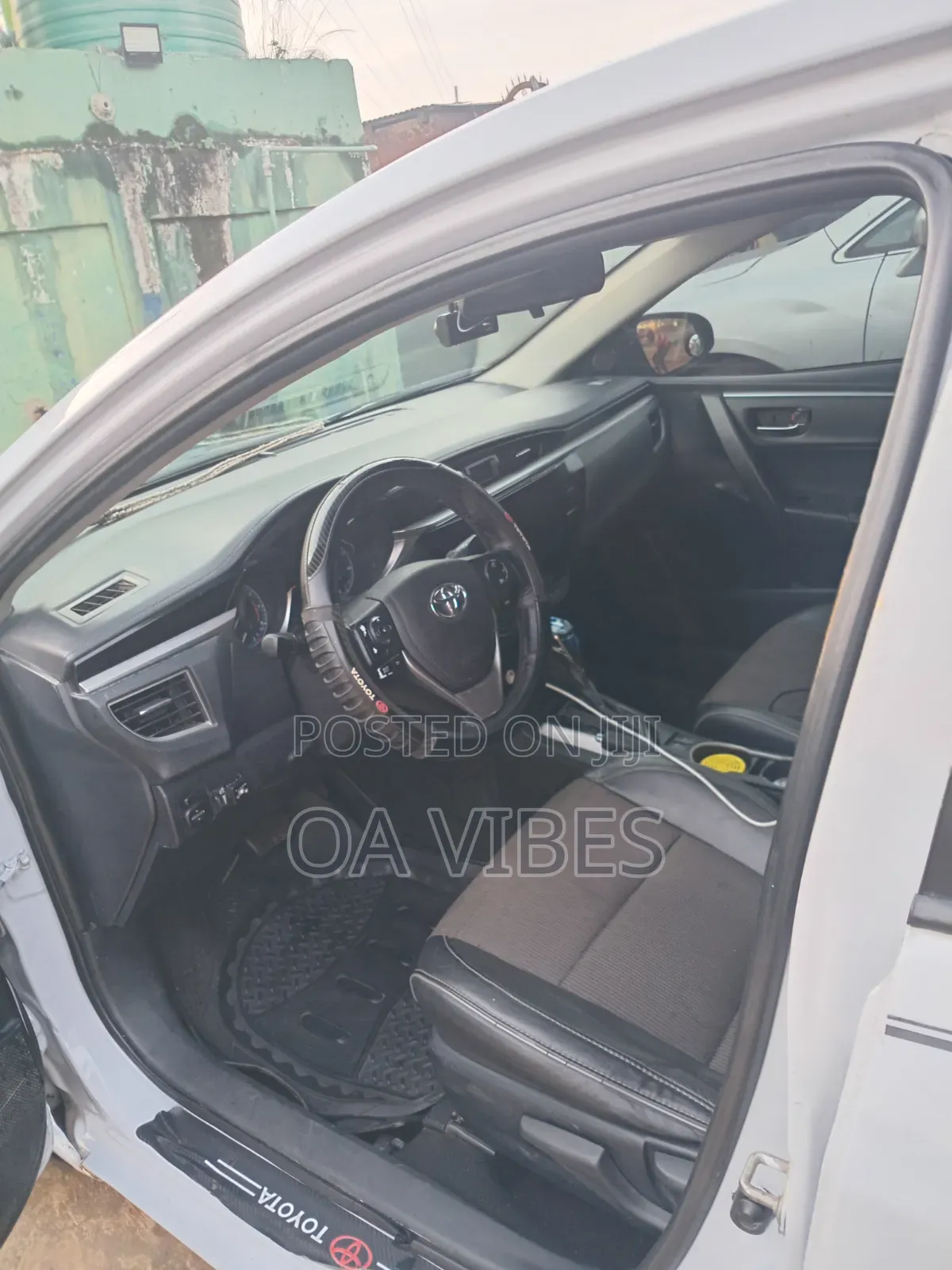 Toyota Corolla 2015
