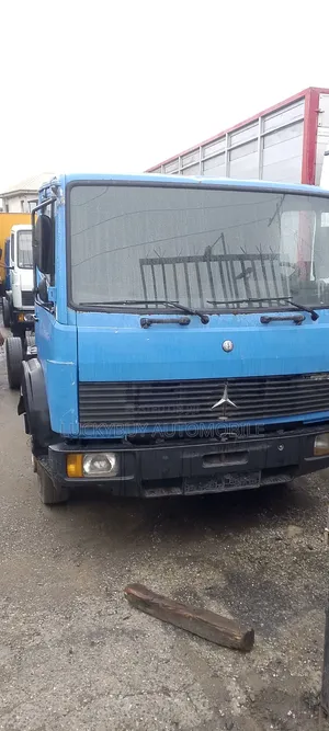 Mercedes 814 Chassis
