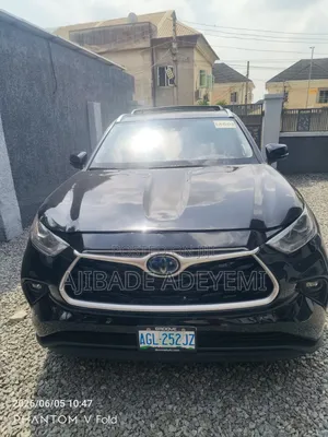 Toyota Highlander Platinum FWD 2024 Black