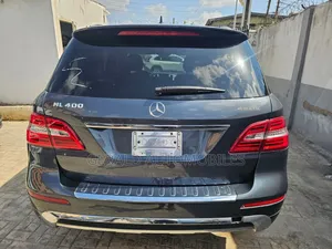 Mercedes-Benz M Class ML400 4MATIC 4dr SUV AWD (3.0L 6cyl Turbo 7A)