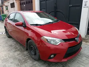 Toyota Corolla 2014 Red