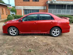Toyota Corolla S 4dr Sedan (1.8L 4cyl 4A) 2013 Red