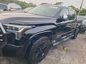 Toyota Tundra 1794 2022 Black