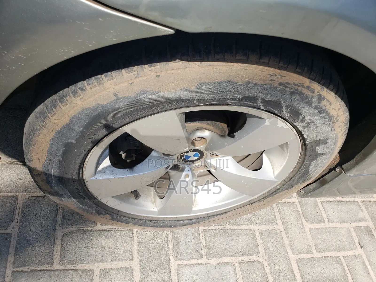 BMW 530i 2004 Gray