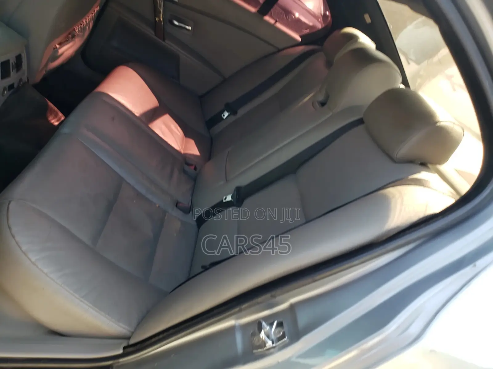 BMW 530i 2004 Gray