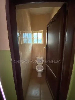 1bdrm Block of Flats in Enugu for rent