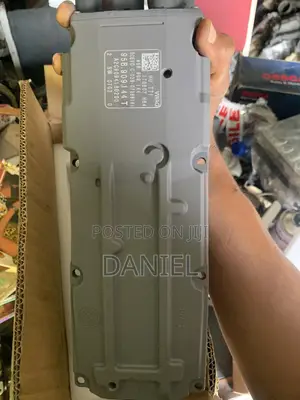 Porsche Macan Electric Steering Panel
