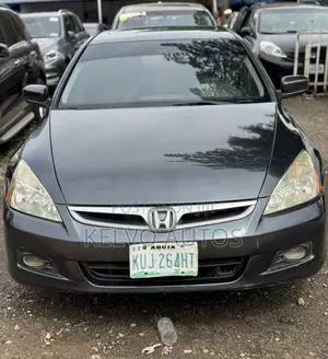 Honda Accord 2006 Gray