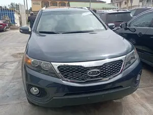 Kia Sorento 2011 Blue