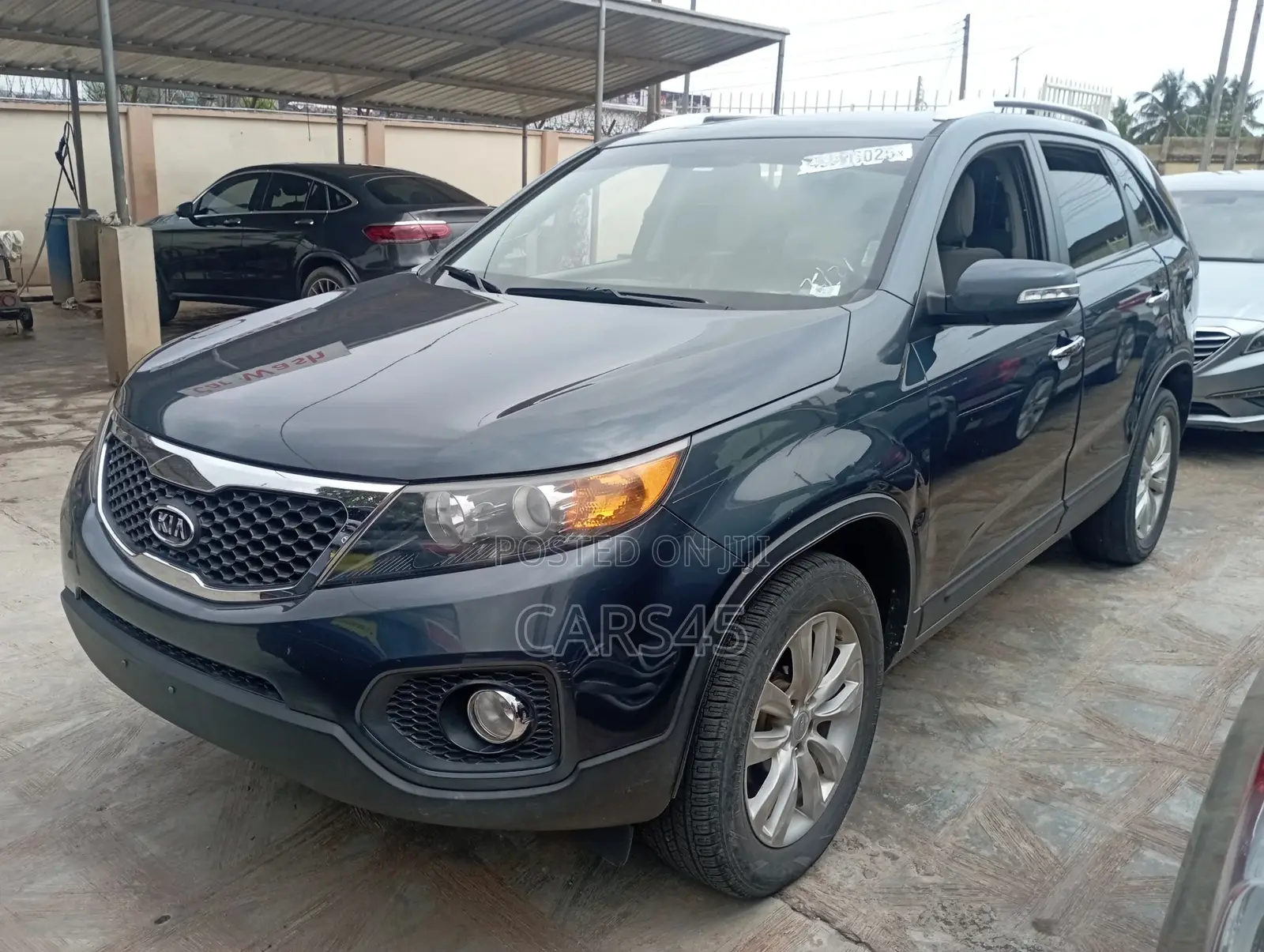 Kia Sorento 2011 Blue
