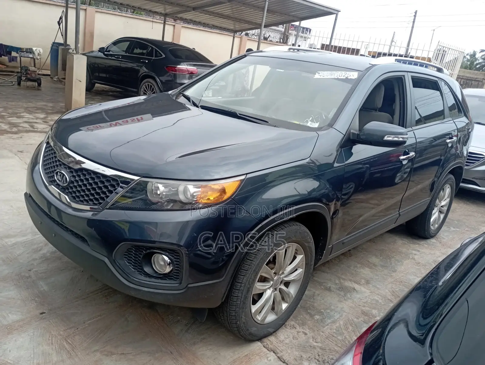 Kia Sorento 2011 Blue