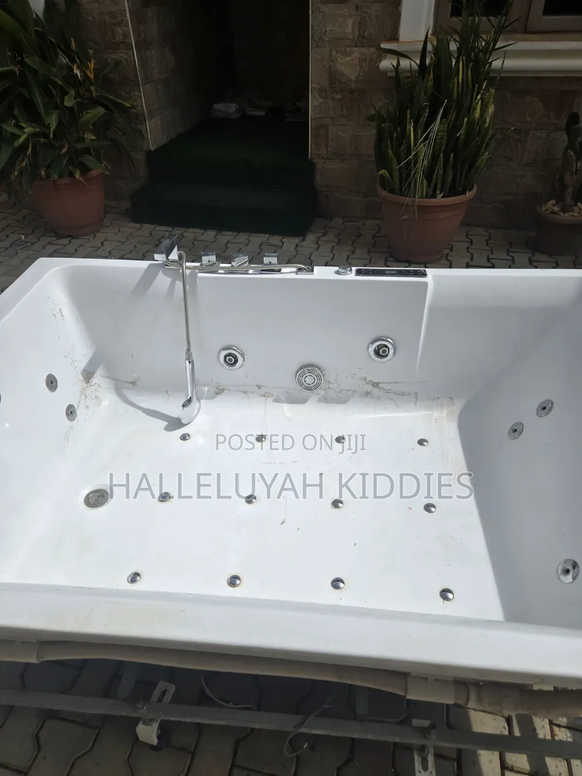 Bath Tub Double
