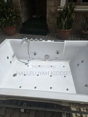 Bath Tub Double