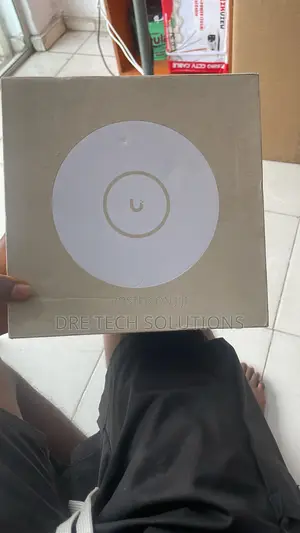 Ubiquiti Unifi U7 Pro Max