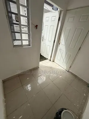 1bdrm Bedsitter in Osapa for rent