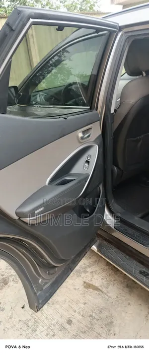 Hyundai Santa Fe 2013 Gray