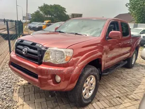 Toyota Tacoma 2008 Red