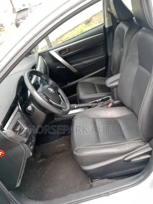 Toyota Corolla 2015 Silver
