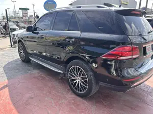 Mercedes-Benz GLE-Class GLE 350 2017 Black