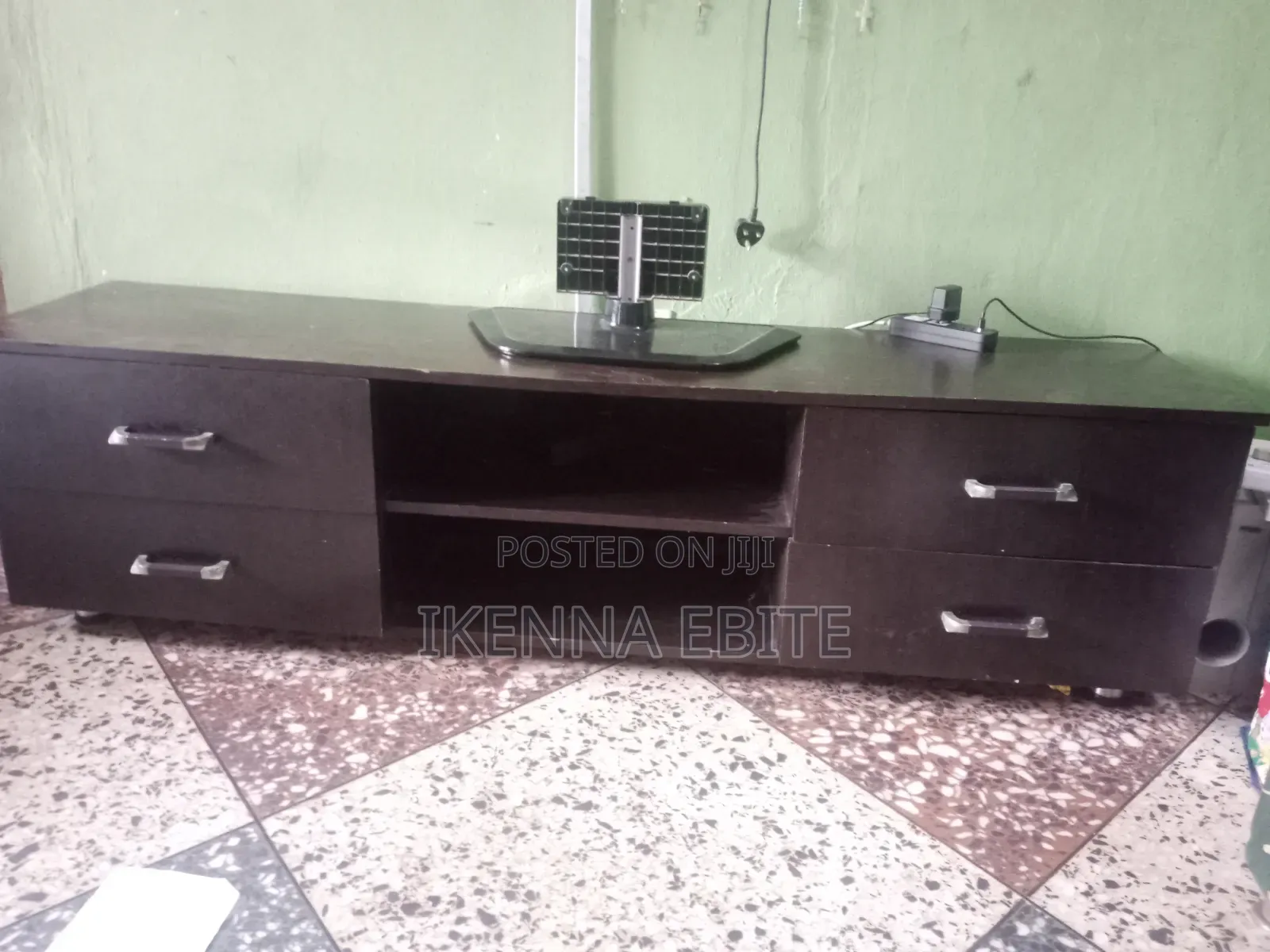 Cabinet/Media Console