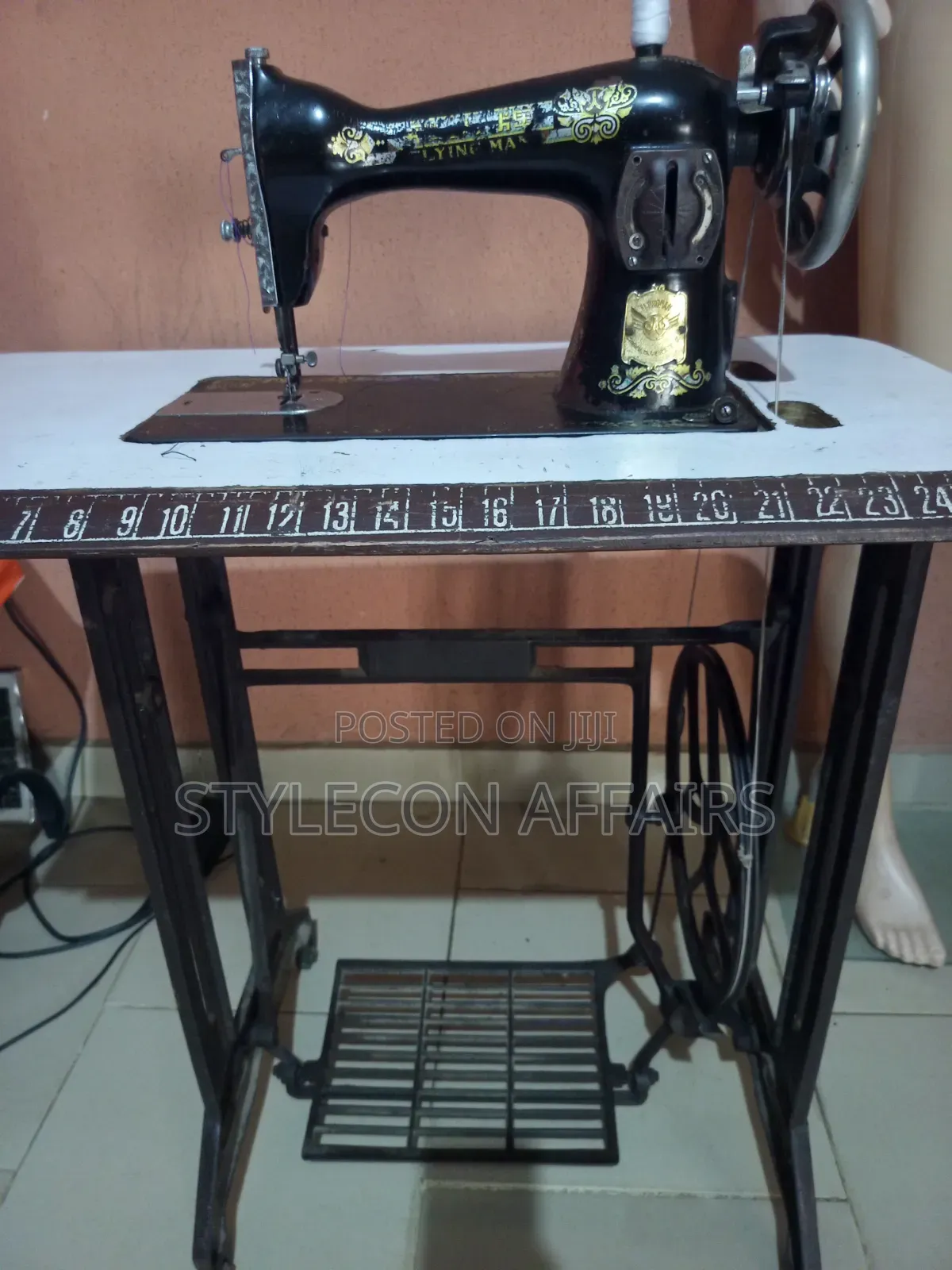 Manual Sewing Machine