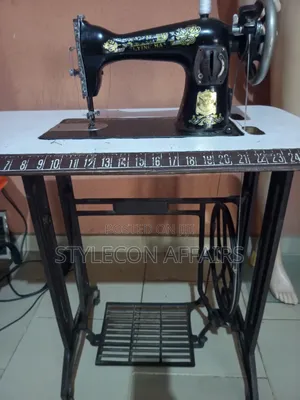 Manual Sewing Machine