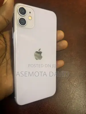 Apple iPhone 11 64 GB Purple