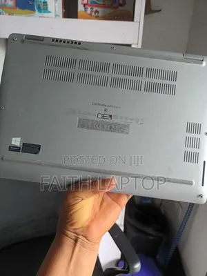 Laptop Dell Latitude 5310 8GB Intel Core i5 SSD 256GB