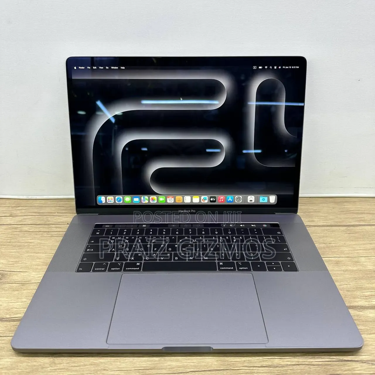 Laptop Apple MacBook Pro 2019 16GB Intel Core i7 SSD 1T
