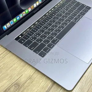 Laptop Apple MacBook Pro 2019 16GB Intel Core i7 SSD 1T