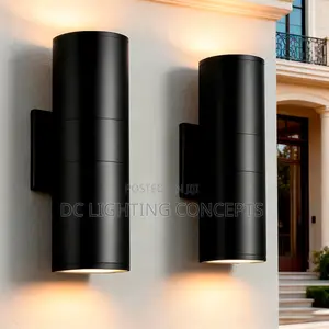 High Quality Waterproof Black Outdoor Lamp.