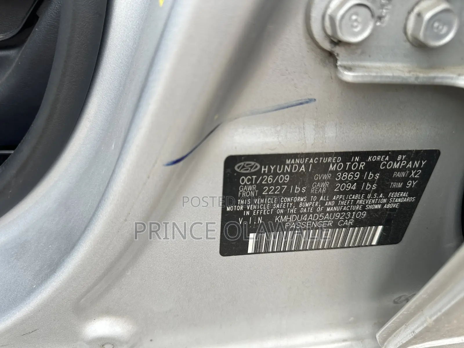 Hyundai Elantra 2011 Silver