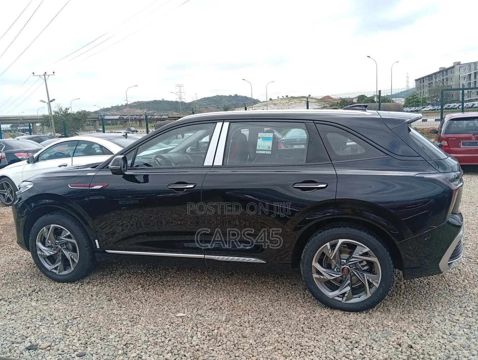 Hongqi E-HS3 2023 Black