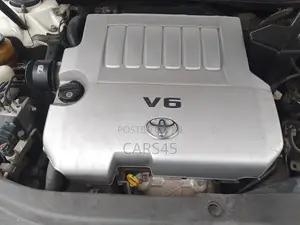 Toyota Avalon 2008 White