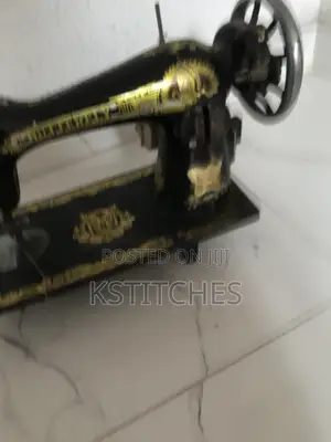 Sewing Machine (Butterfly)