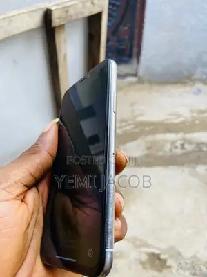 Apple iPhone X 64 GB Black