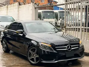 Mercedes-Benz C400 4Matic AWD Sedan (3.0L V6 7A) 2015 Black