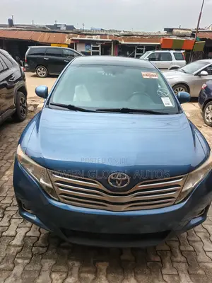Toyota Venza XLE 2014 Blue