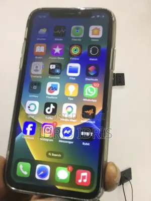 Apple iPhone X 64 GB Black