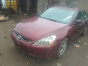 Honda Accord 2004 Red