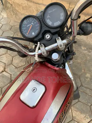 Bajaj Boxer 2023 Red