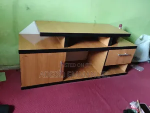 Clean 1 Month Used Tv Shelves for Sale