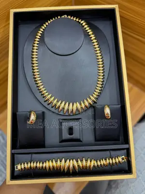 Feel Gold Jewelry Set