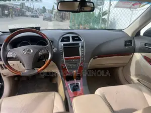 Lexus ES 2012 Black