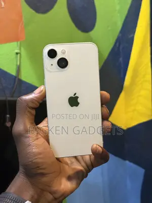 Apple iPhone 13 128 GB White