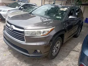 Toyota Highlander 2015 Gray