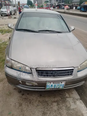 Toyota Camry 2000
