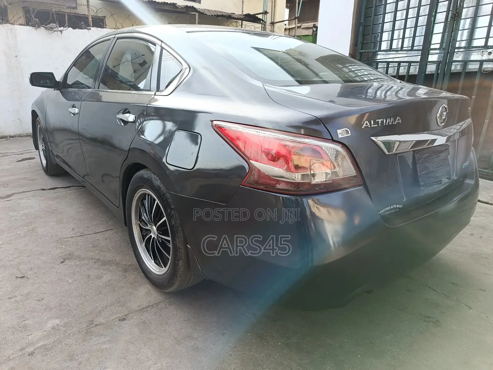 Nissan Altima 2013 Gray