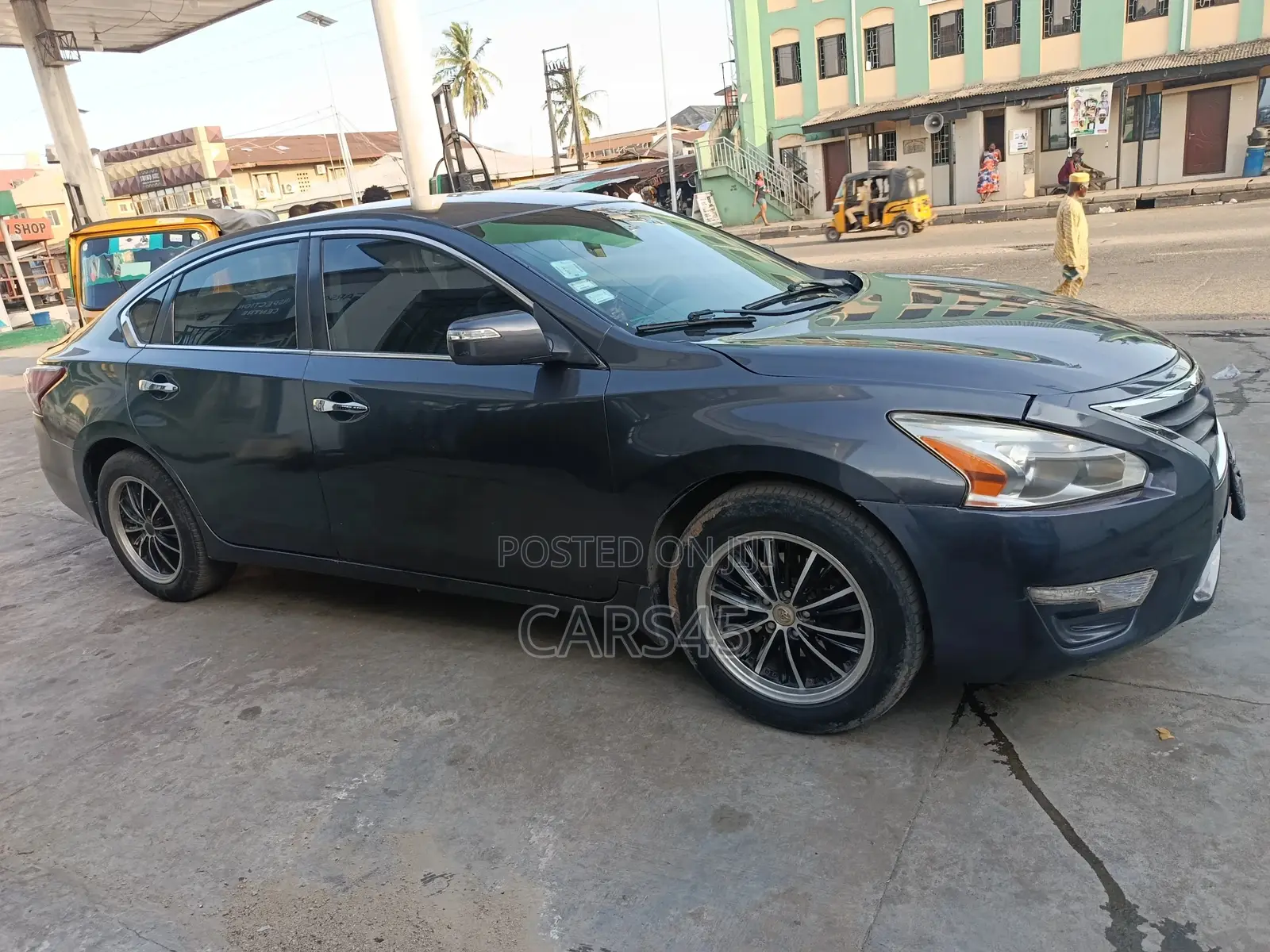 Nissan Altima 2013 Gray